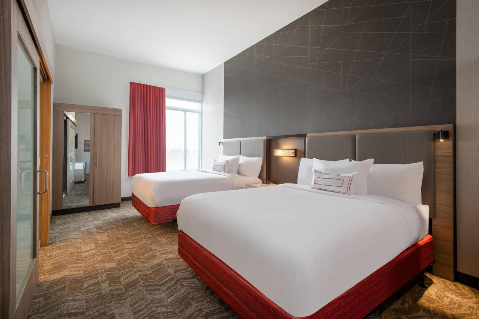 Springhill Denver 4*